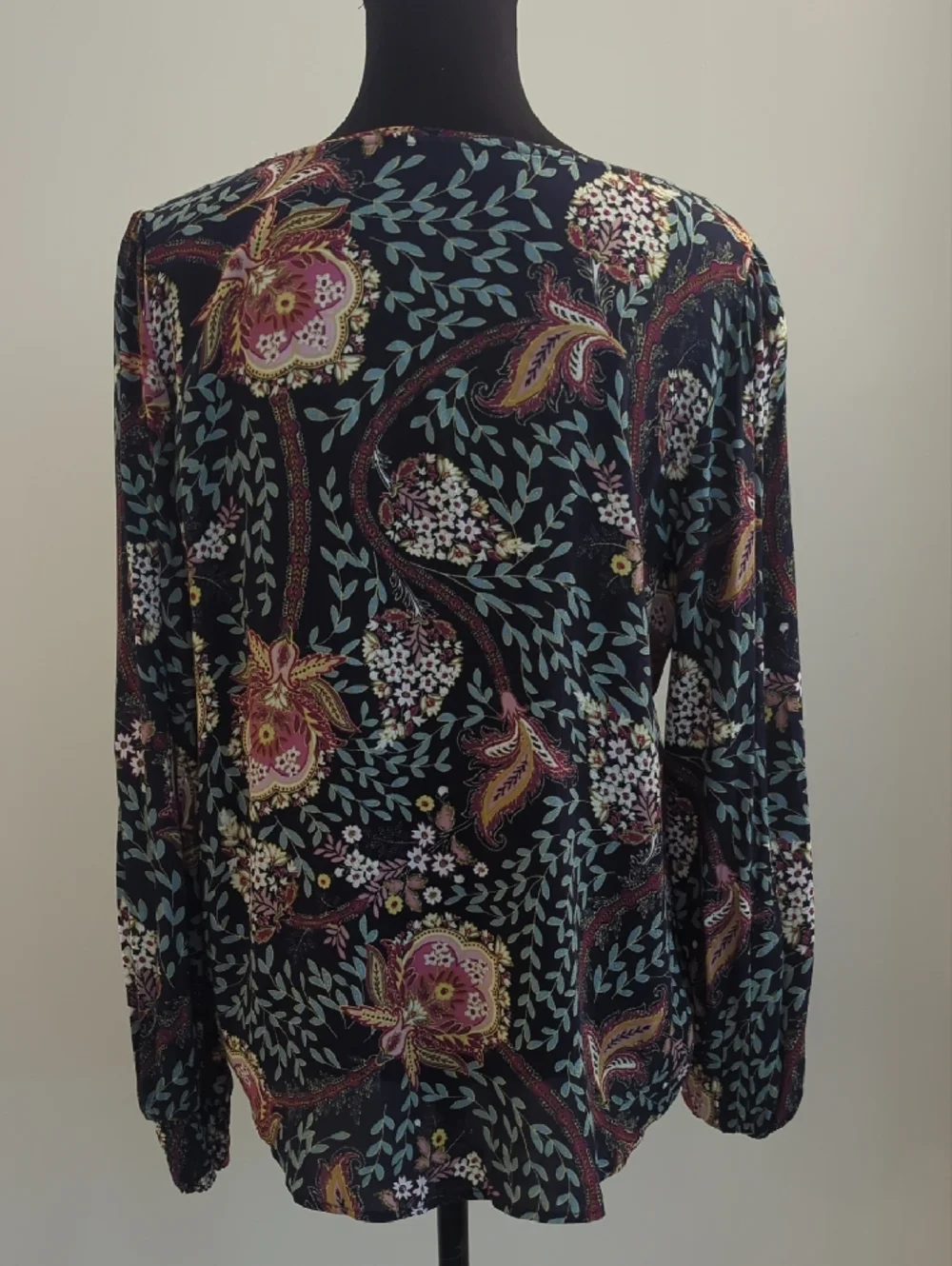 LOFT Dark Blue Paisley Floral Scoop Neck Long Sleeve Top with Pink & Teal - Picture 5 of 7